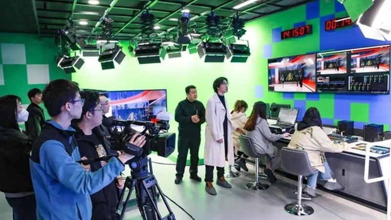 直播代运营团队的专业能力是选择团队的重要标准。可以从以下几个方面考察：