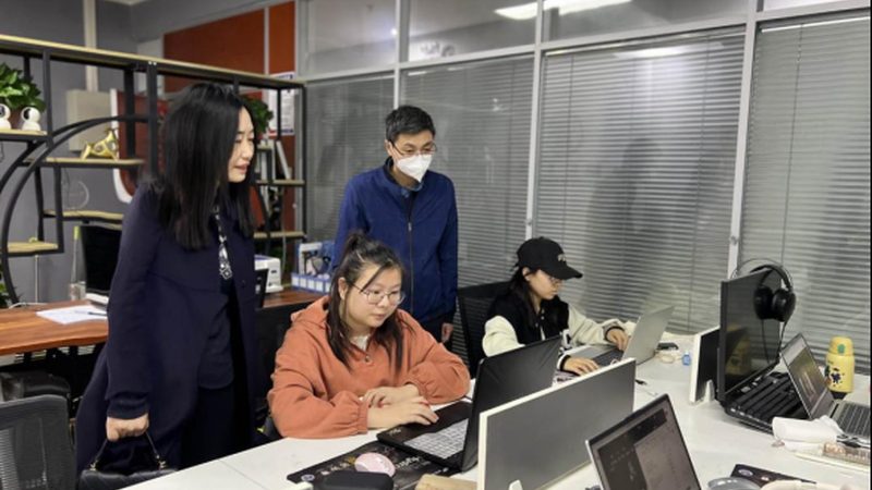 服装短视频代运营按效果收费：揭秘行业新模式